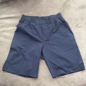 lululemon mens athletic shorts